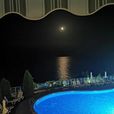 Apartment Silver A 27 *